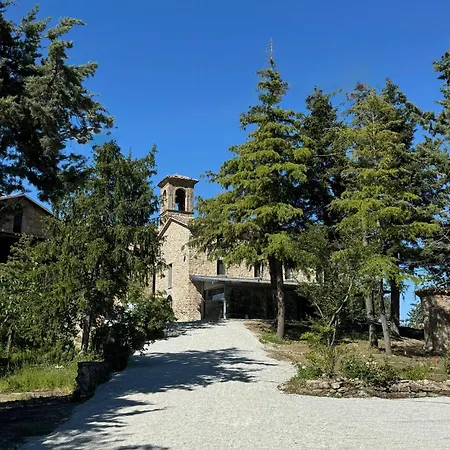 Scavolo Borgo Värdshus *